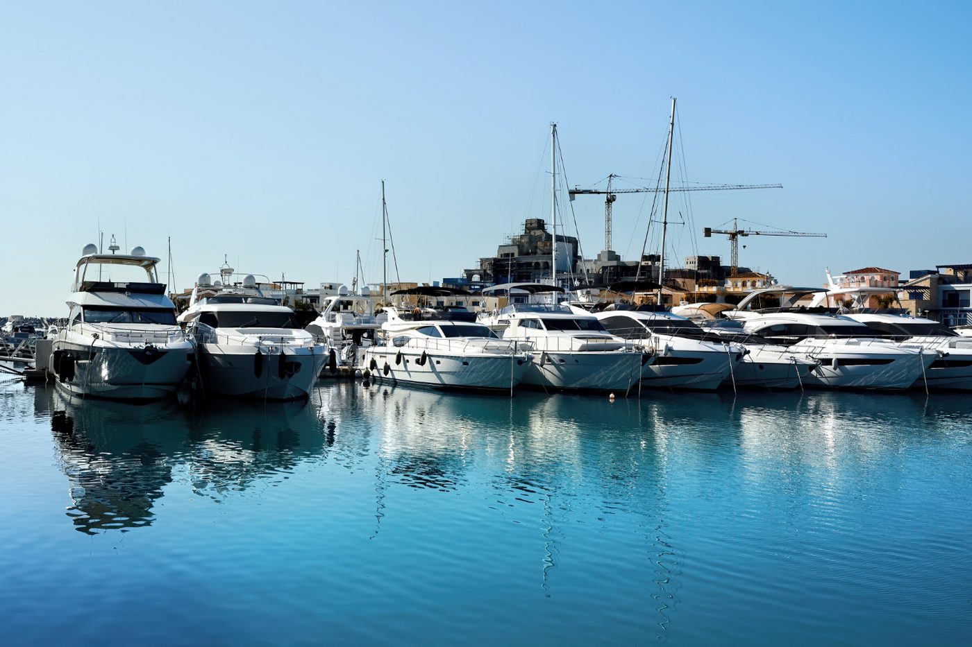 Acquisition of a maritime surveillance vessel