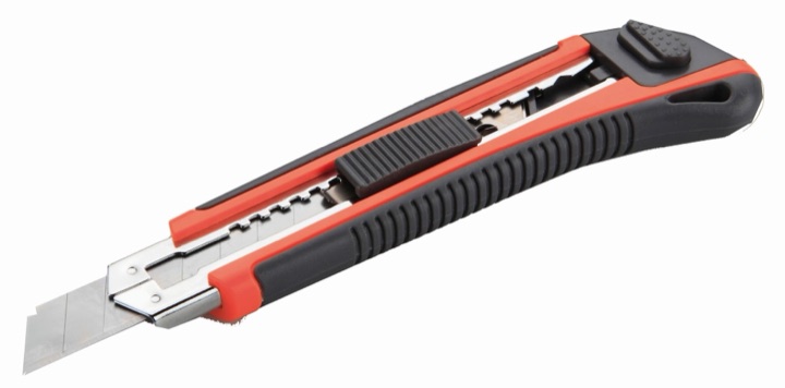 CUTTER AVEC LAMES SECABLES 18MM+3LAME HR