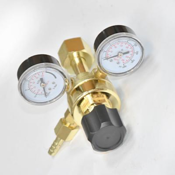 DEBIMETRE D'ARGONE ET DE C02